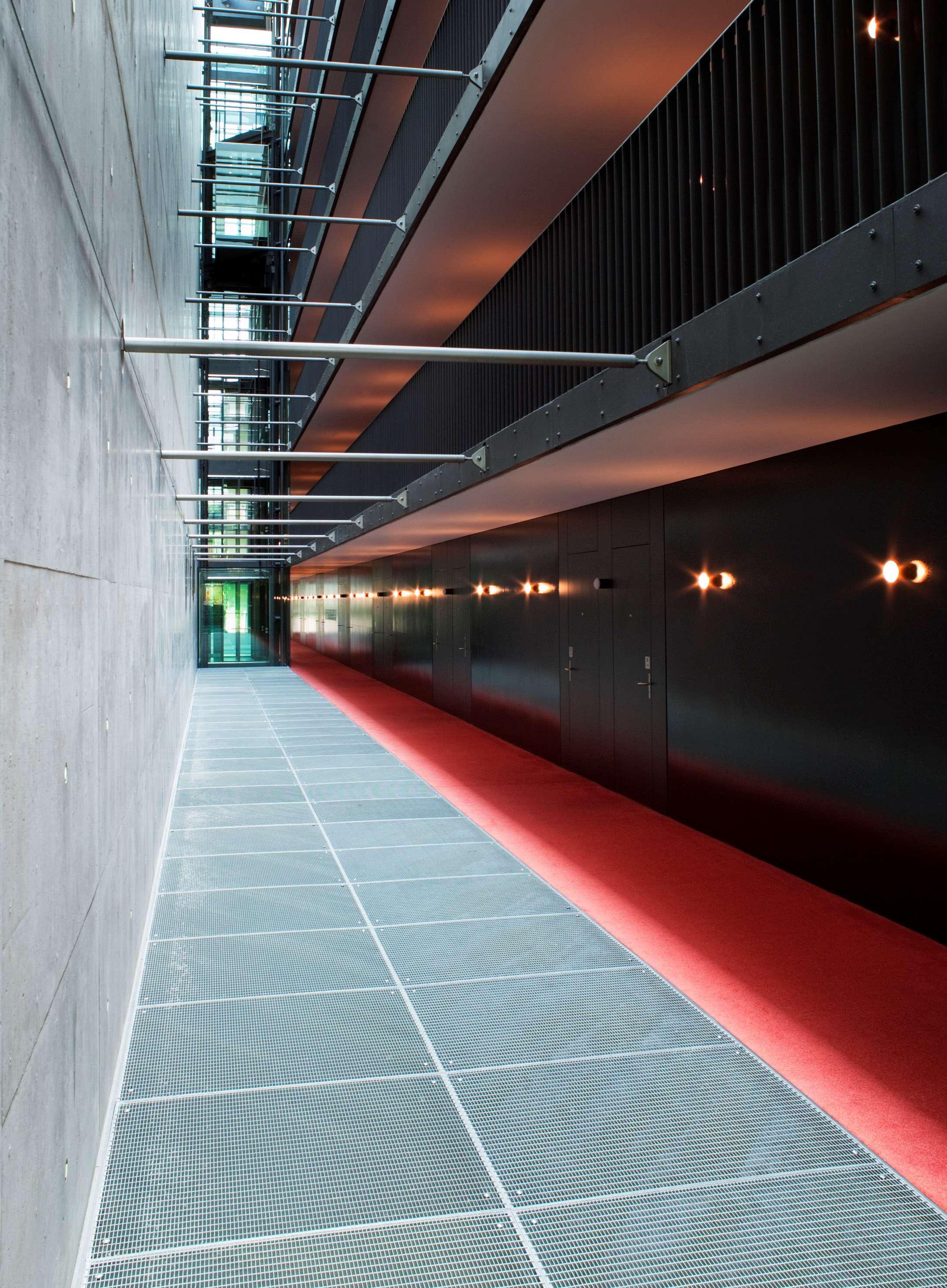 INNSiDE by Meliá Düsseldorf Seestern Beltér fotó